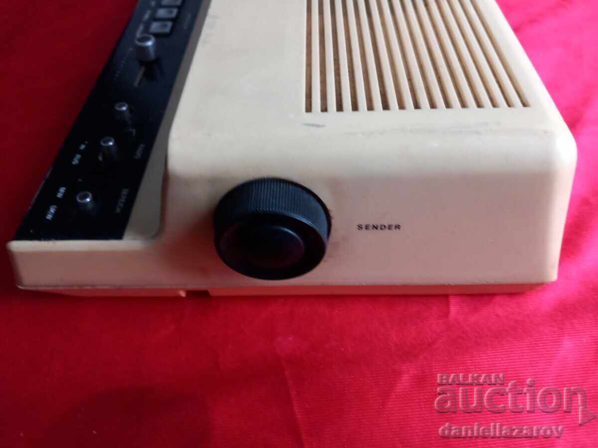Παράδοση UNIVERSUM Ρετρό ΡΑΔΙΟ, Electronic Radio Timer, 1980s