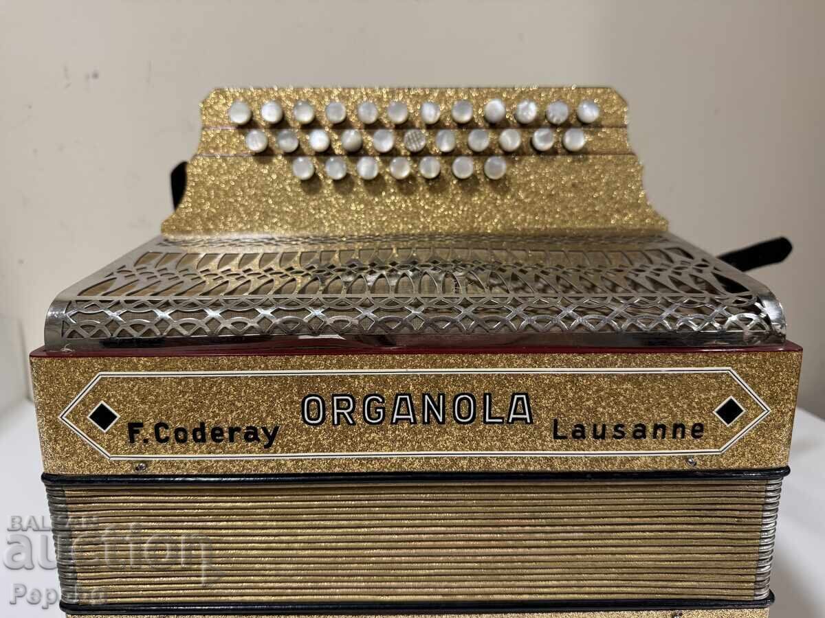 Акордеон Hohner Organola с цена € 360.00 | 704.10 лв.