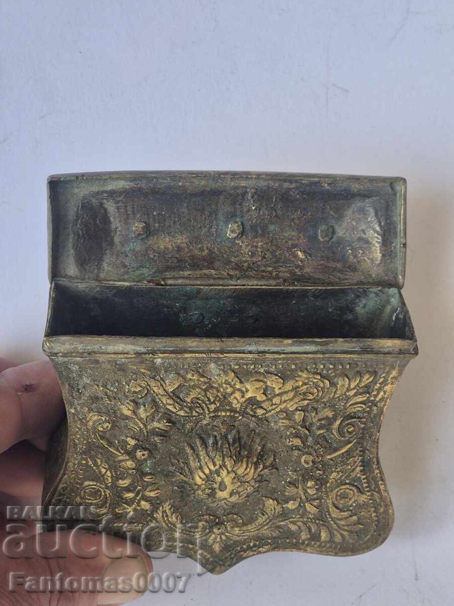 OLD AUTHENTIC FLINTLOCK-POWDER HORN - 7 OLD AUTHENTIC FLINTLOCK-POWDER HORN - 7