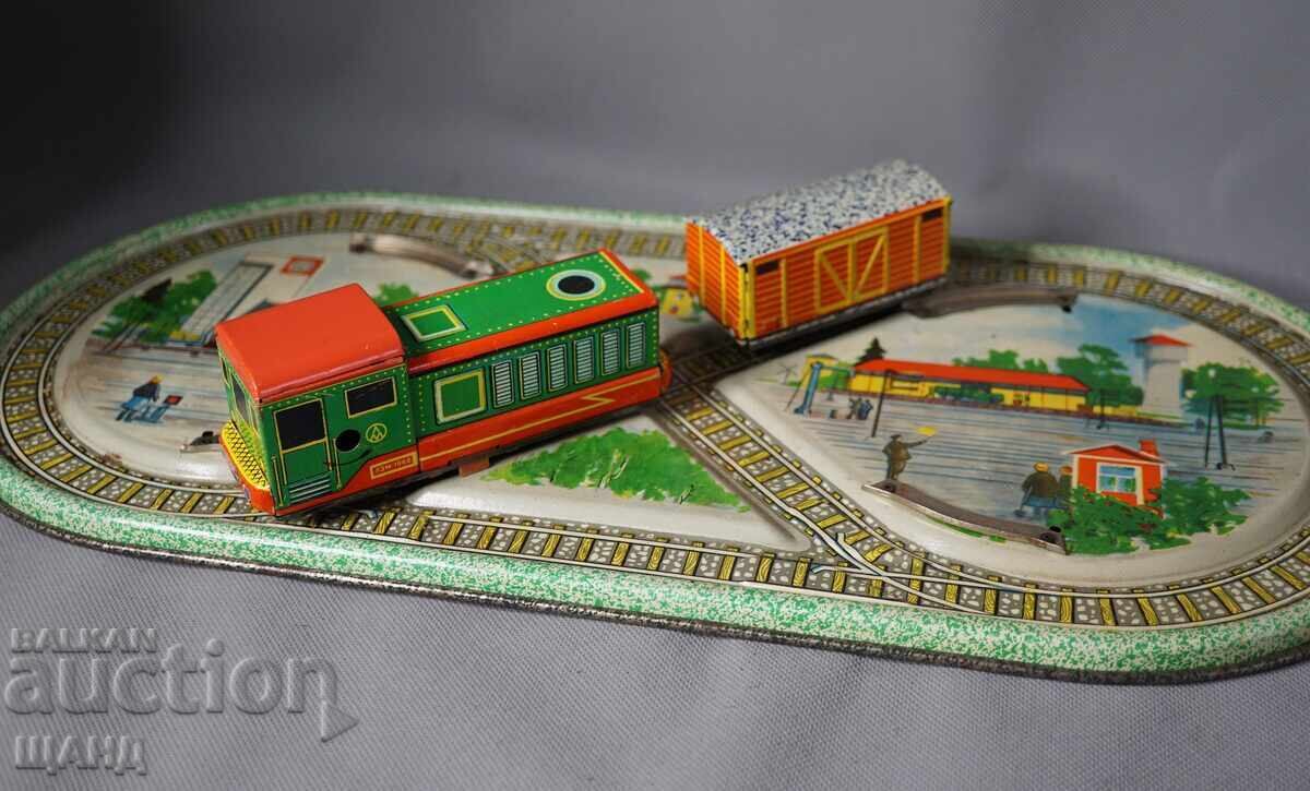 Old Russian metal mechanical toy train locomotive with key - 5