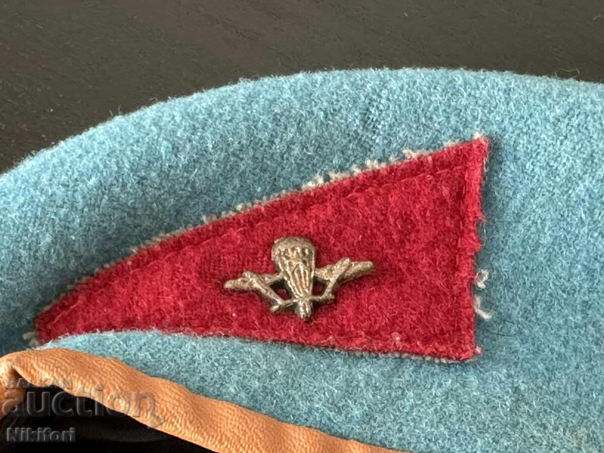 Σοσιαλιστική Παραδοσιακή Μπερέ με τιμή 165.00 BGN | € 84.36