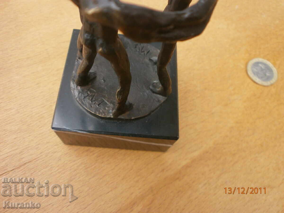 Παλιά, βαριά μπρούτζινη γλυπτική, αγαλματίδιο 26 εκ - 5 Παλιά, βαριά μπρούτζινη γλυπτική, αγαλματίδιο 26 εκ - 5