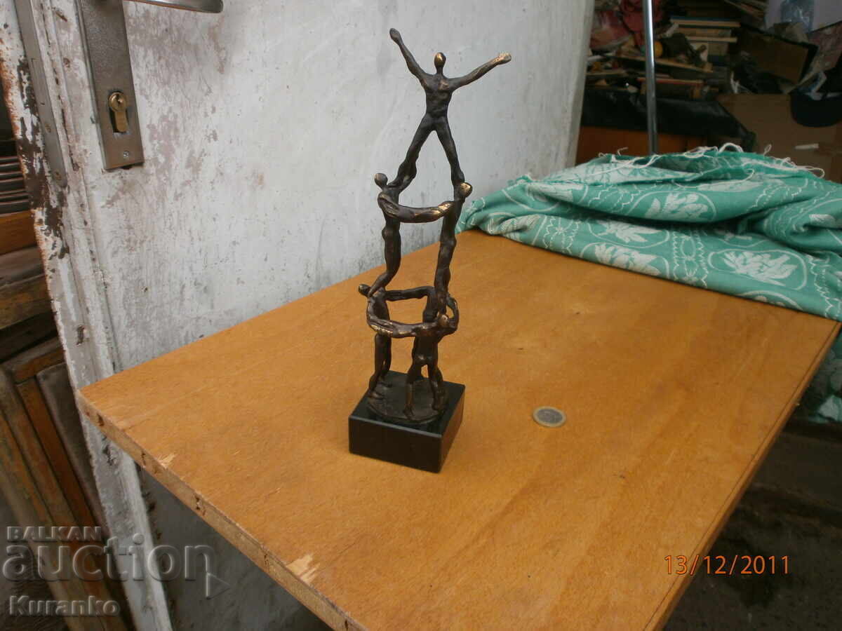 Παλιά, βαριά μπρούτζινη γλυπτική, αγαλματίδιο 26 εκ Παλιά, βαριά μπρούτζινη γλυπτική, αγαλματίδιο 26 εκ