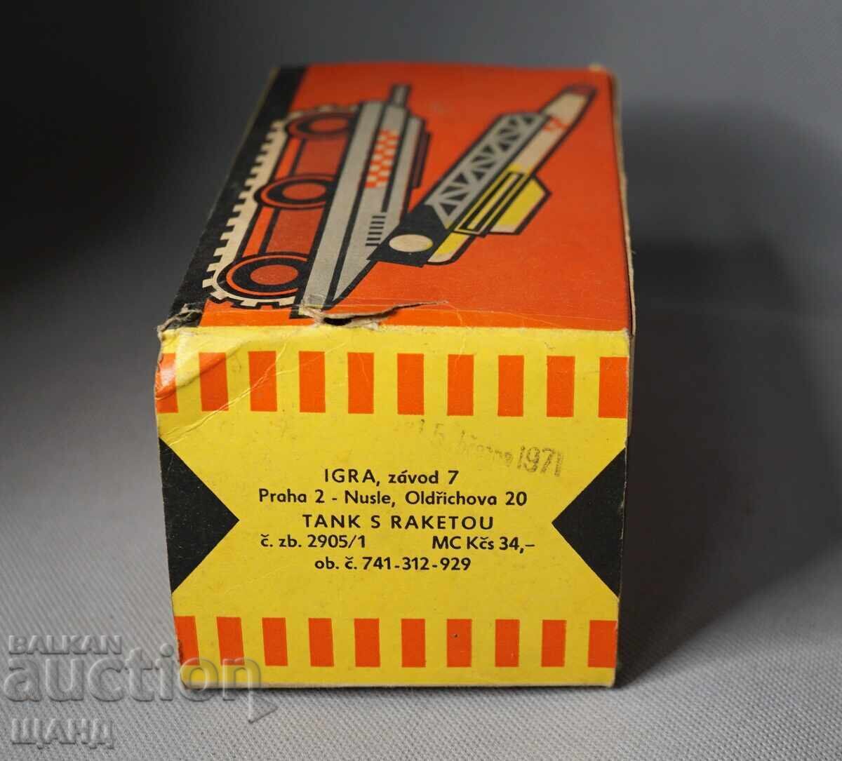 Livrarea IGRA 1971 Cutie de carton pentru tanc de jucărie mecanic metalic