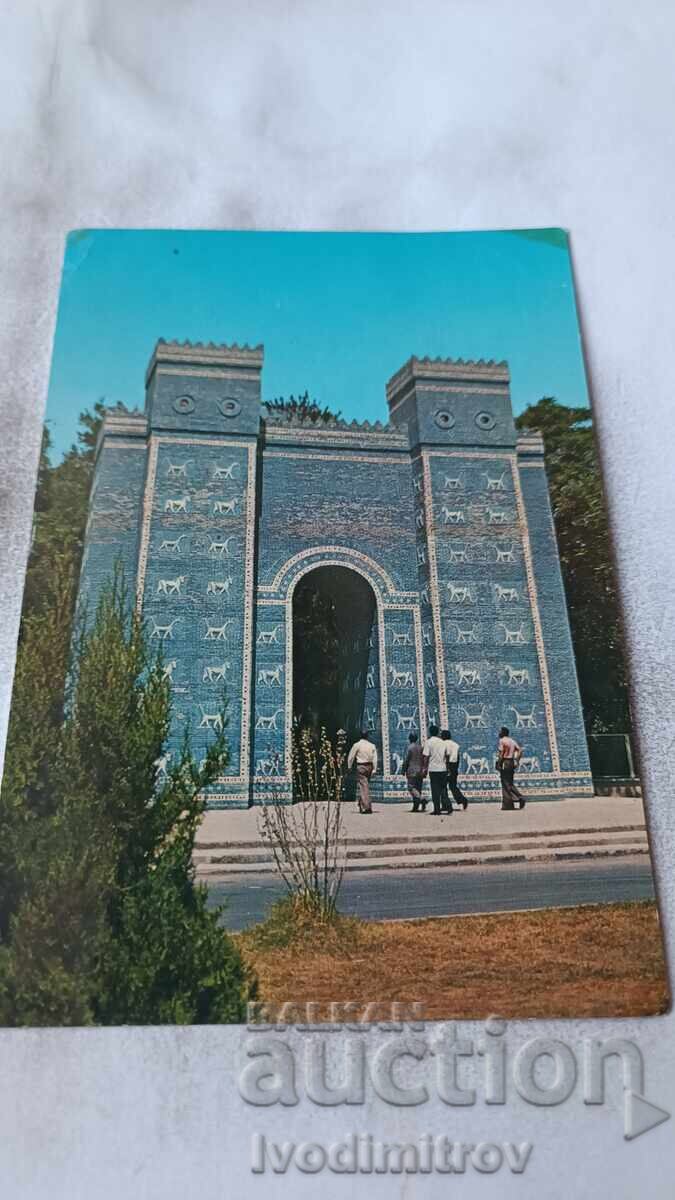Postcard Babylone Bab Ishtar