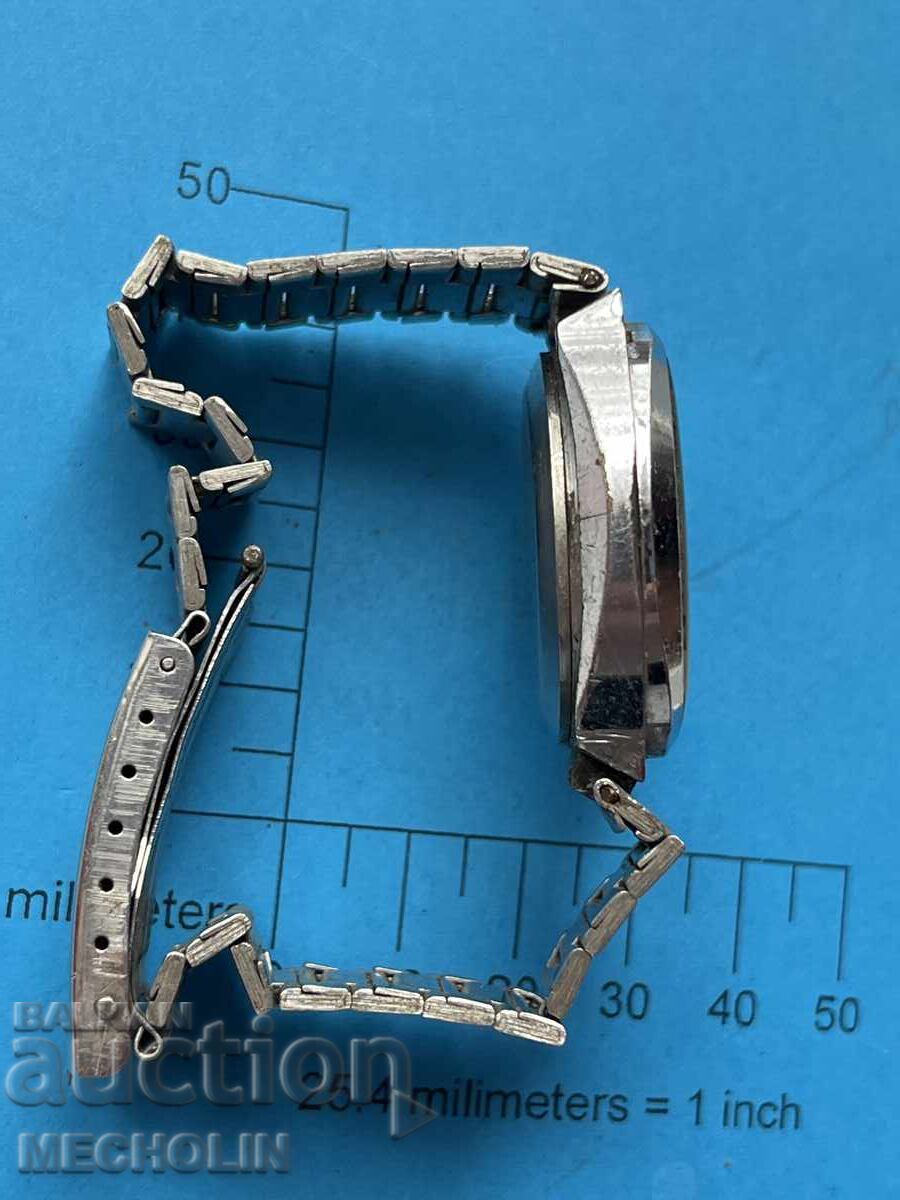 WATCH 60 with price 12.00 BGN | € 6.14 WATCH 60 with price 12.00 BGN | € 6.14