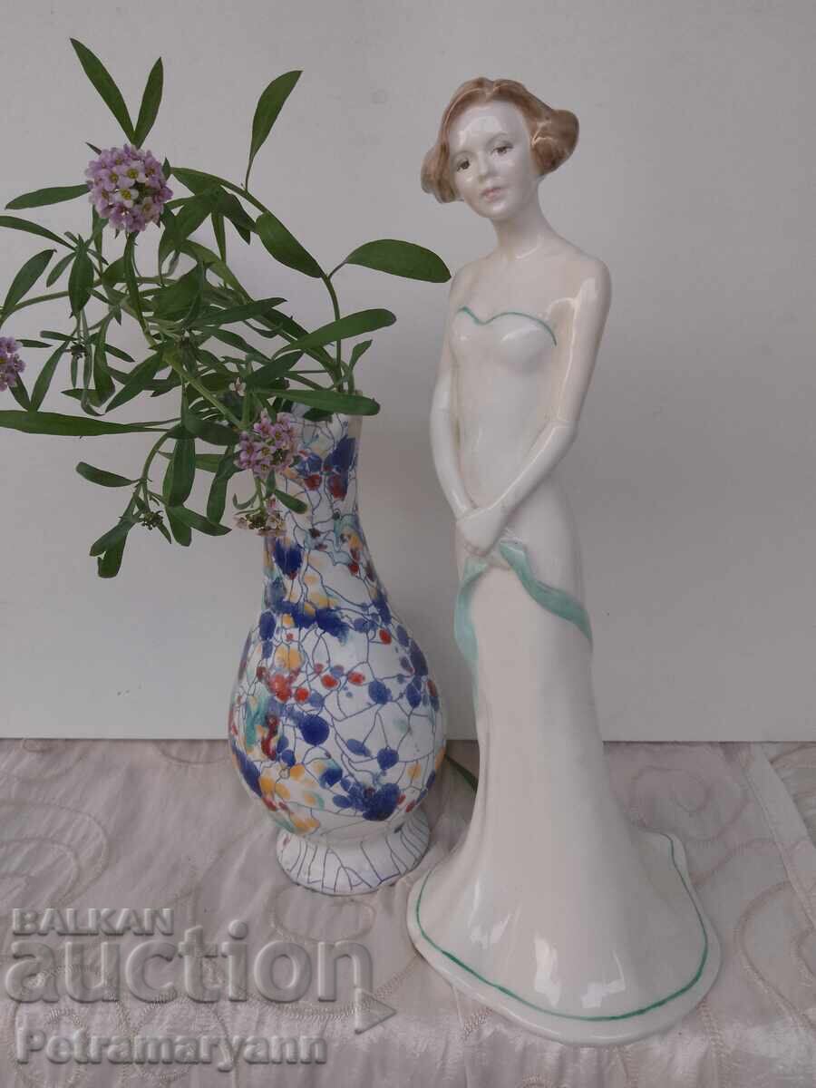 Σύζαν - COALPORT Μοντέλο John Bromley