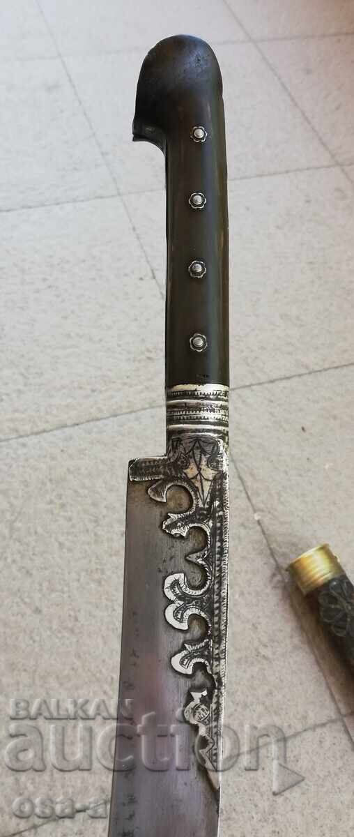 Ятаган каракулак кама нож острие сабя с цена 3400.00 лв. | € 1738.39 Ятаган каракулак кама нож острие сабя с цена 3400.00 лв. | € 1738.39