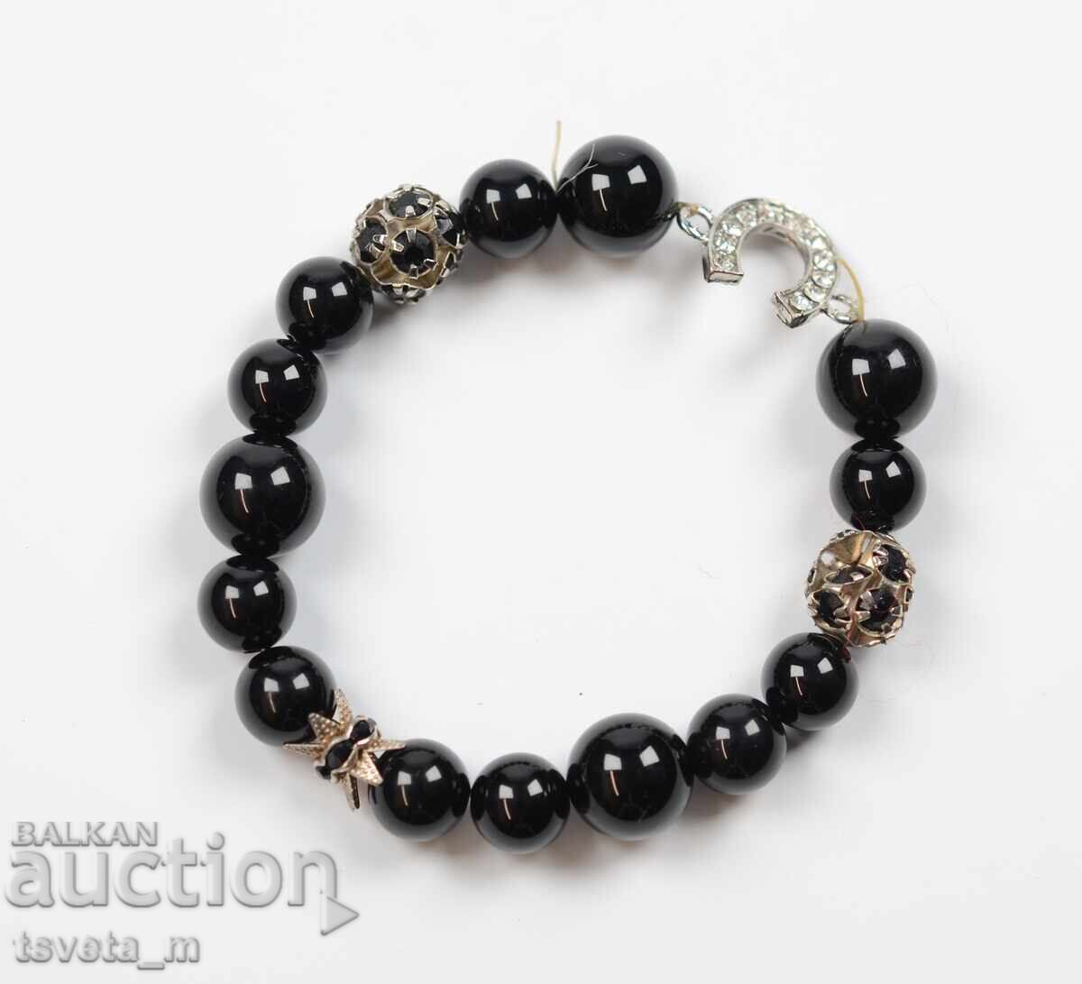 Ластична гривна с естествени камъни с цена 5.00 лв. | € 2.56