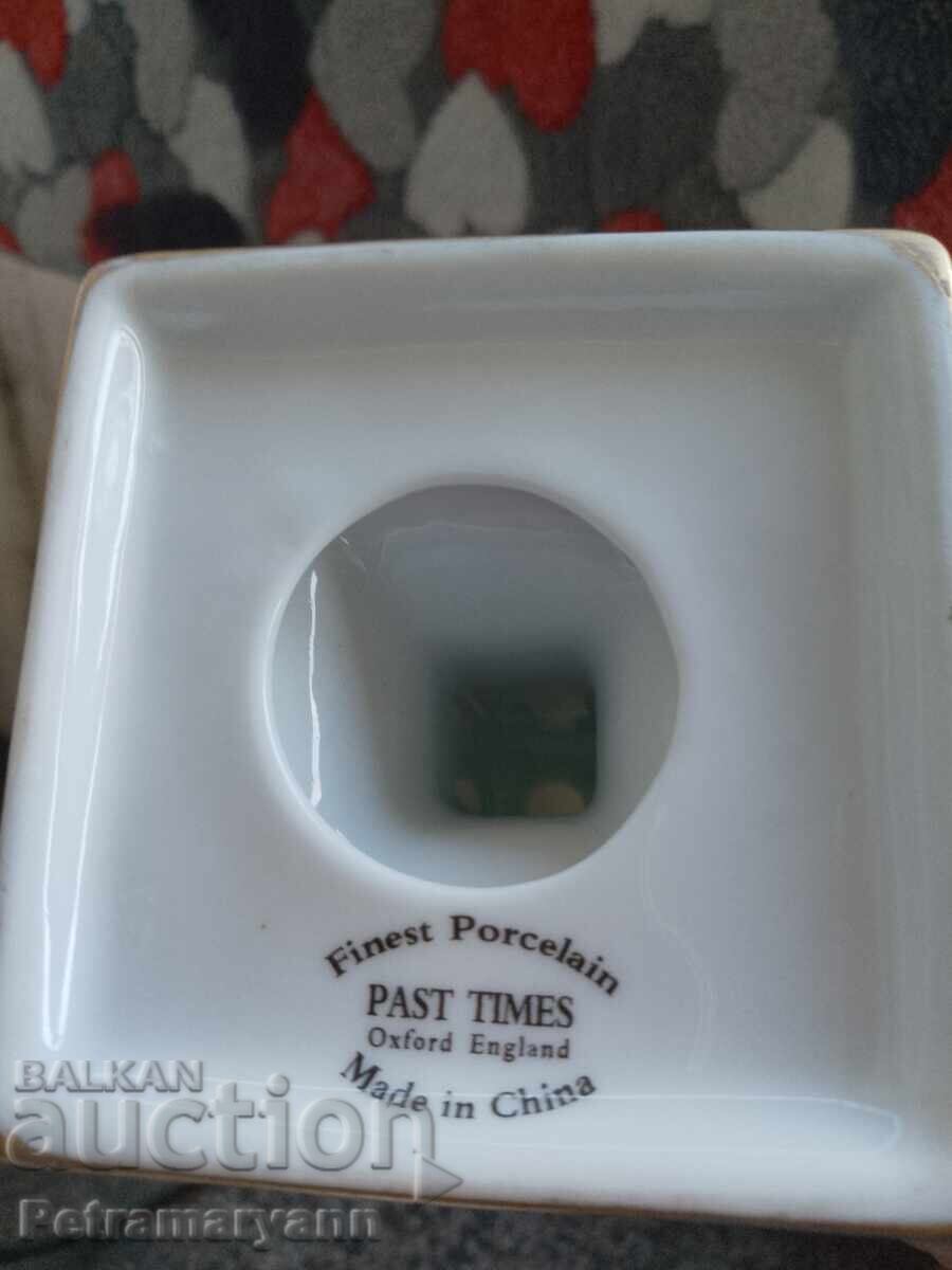 Livrarea Ceas și sfeșnice rare