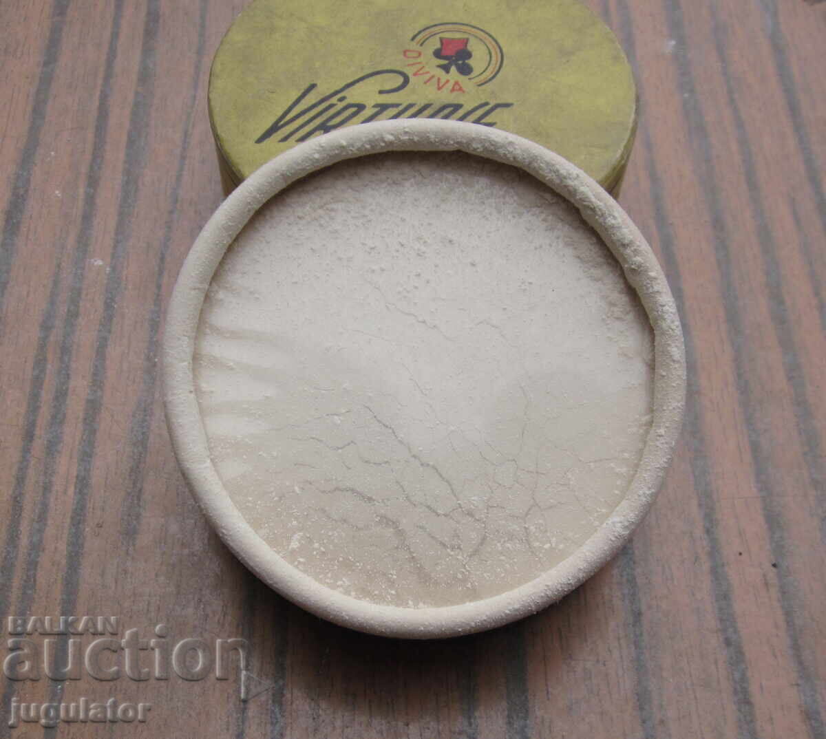 Kingdom of Bulgaria antique lady's powder virtuoso in a box - 7