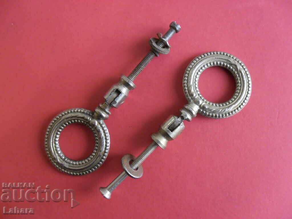 Delivery of Antique drawer or door handles