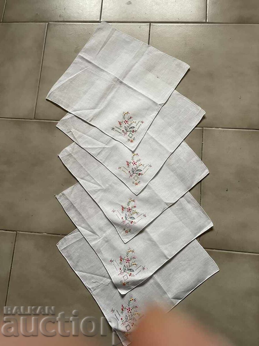 Delivery of Batiste handkerchiefs, hand-embroidered - 5 pcs