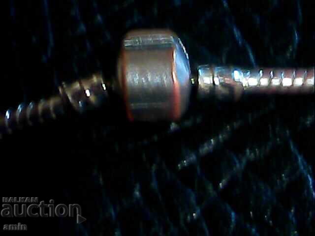 Licitație frumoasa bratara