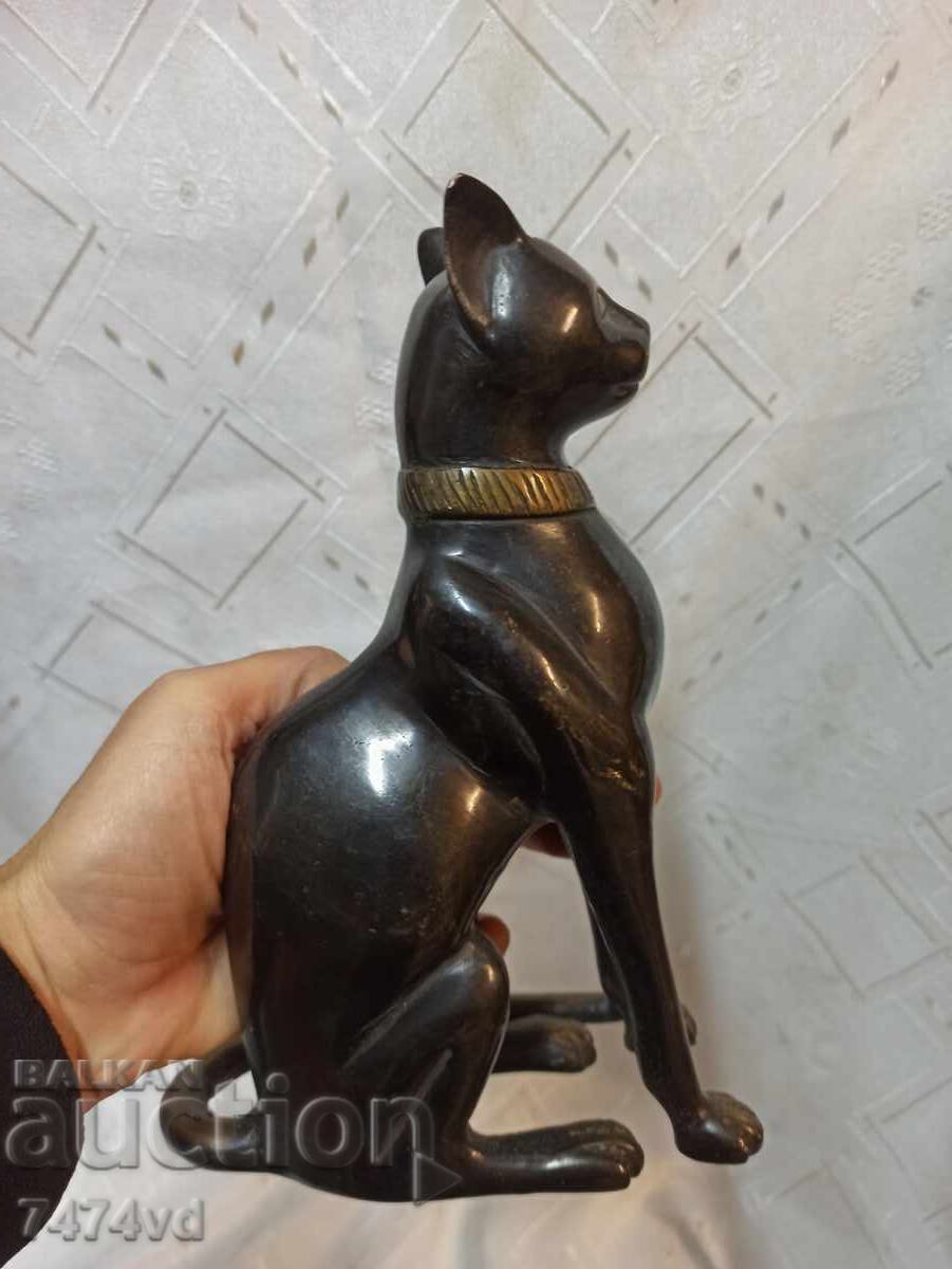 Licitație PLASTICĂ MASIVĂ DIN BRONZ A PISICII BASTET Licitație PLASTICĂ MASIVĂ DIN BRONZ A PISICII BASTET