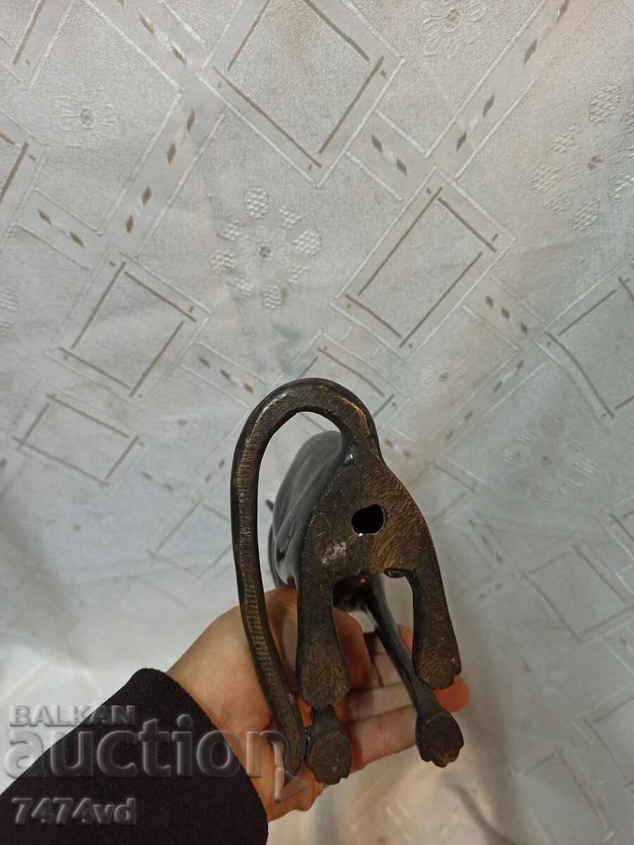 PLASTICĂ MASIVĂ DIN BRONZ A PISICII BASTET - 6 PLASTICĂ MASIVĂ DIN BRONZ A PISICII BASTET - 6