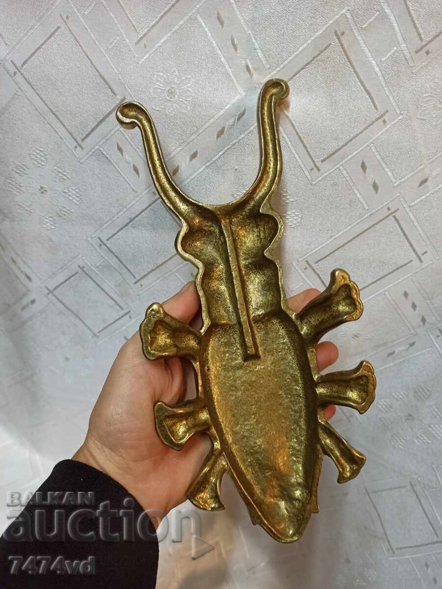 Παράδοση ΜΑΣΙΦ ΜΠΡΟΝΖΙΝΟ ΠΑΠΟΥΤΣΙ ΕΛΑΦΙΟΥ ΚΕΡΑΤΟ 1 ΚΙΛΟ Παράδοση ΜΑΣΙΦ ΜΠΡΟΝΖΙΝΟ ΠΑΠΟΥΤΣΙ ΕΛΑΦΙΟΥ ΚΕΡΑΤΟ 1 ΚΙΛΟ