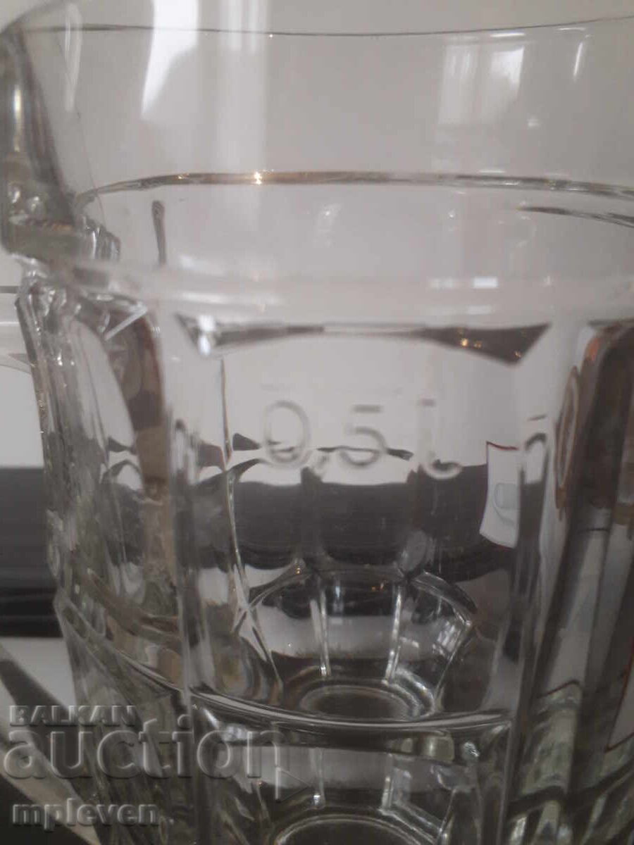 Аукцион Халба за бира Шуменско премиум малц 0.5 Аукцион Халба за бира Шуменско премиум малц 0.5