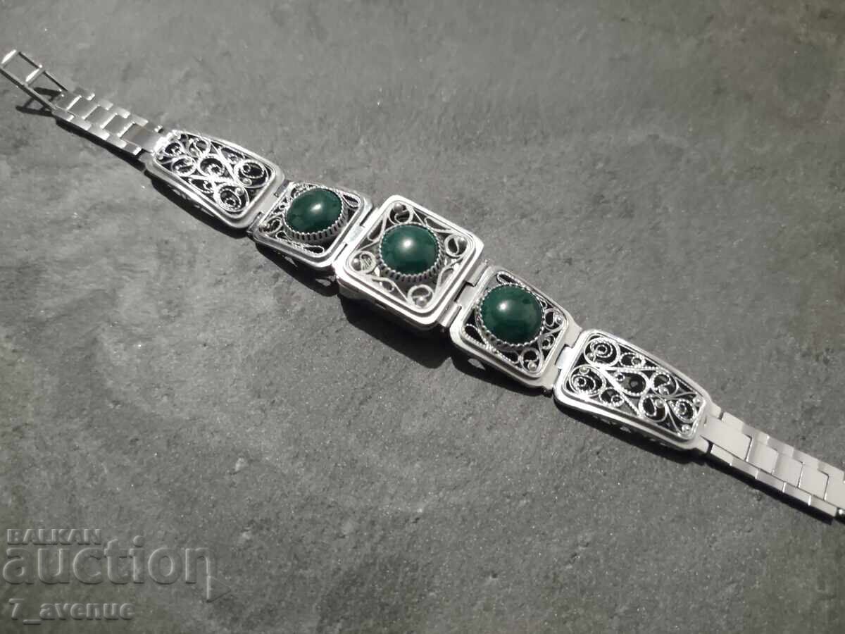 Дамски руски часовник с естествен камък 8.11.2025