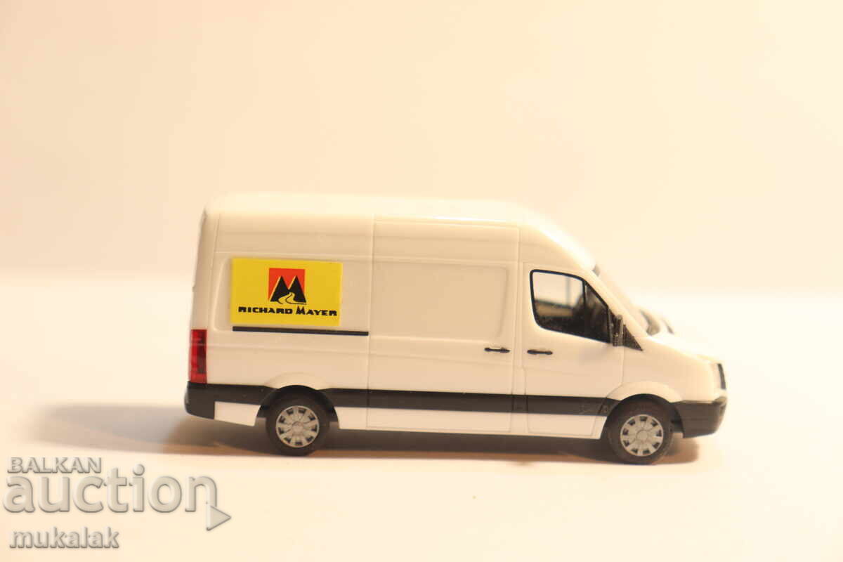 Delivery of HERPA 1:87 H0 VW CRAFTER Minibus Truck Model