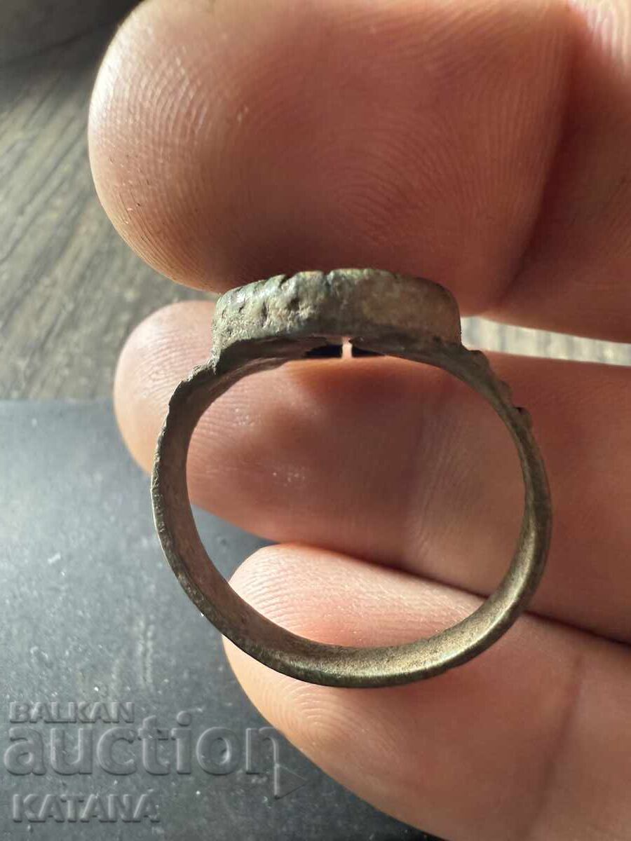 Delivery of Renaissance ring Delivery of Renaissance ring