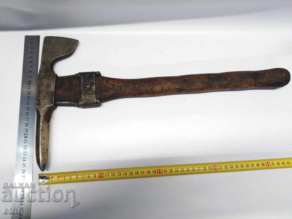 Auction  M 1915-PSV-GERMAN TRENCH TOOL,PICKHEAD,AXE,knife