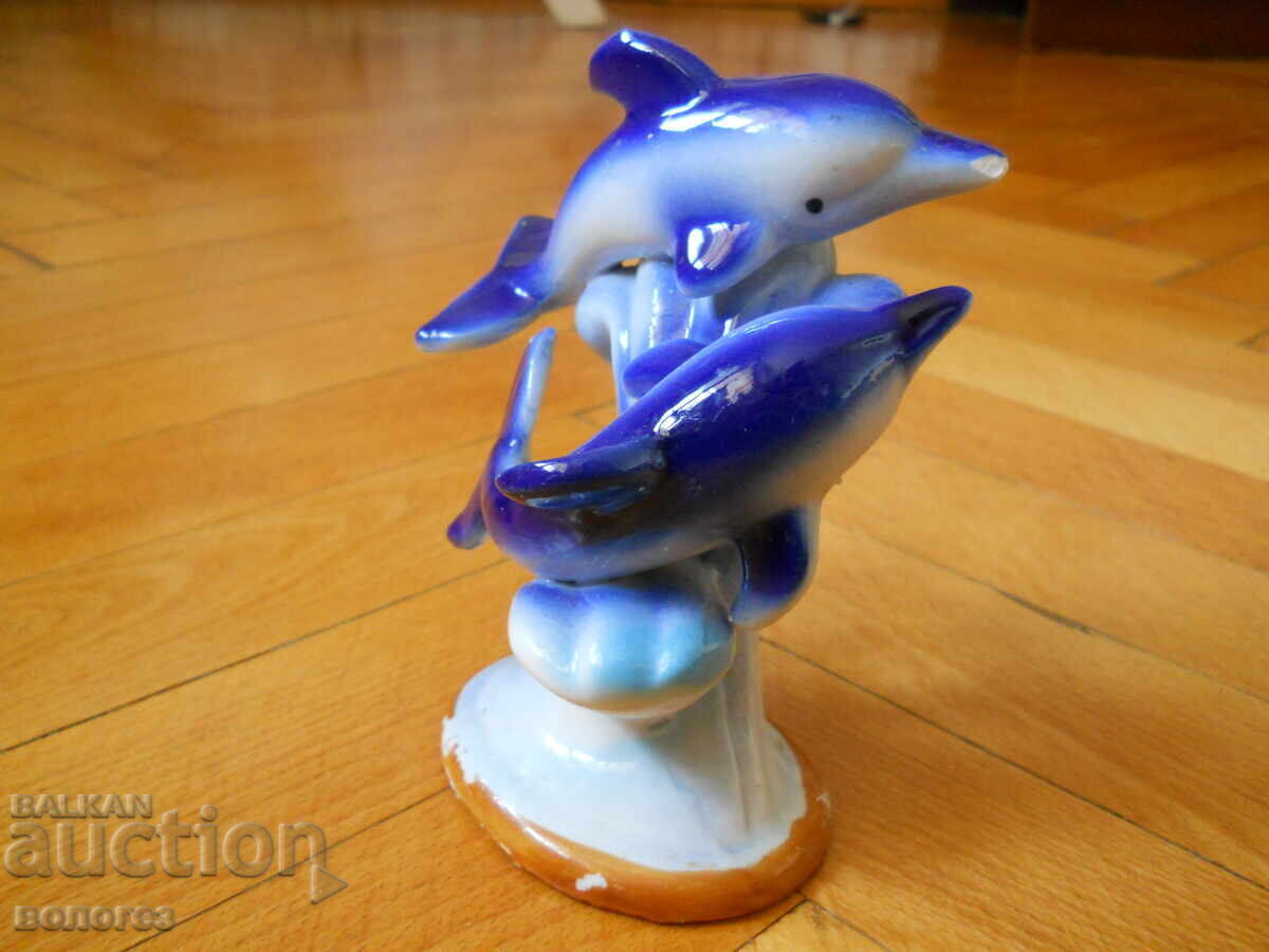 Porcelain figurine "Dolphins" - Holland with price 15.00 BGN | € 7.67 Porcelain figurine "Dolphins" - Holland with price 15.00 BGN | € 7.67
