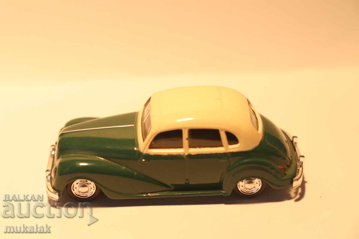 1/64 GRELL MODEL ΚΟΛΙΤΣΑ ΡΕΤΡΟ ΜΟΝΤΕΛ με τιμή 15.00 BGN | € 7.67