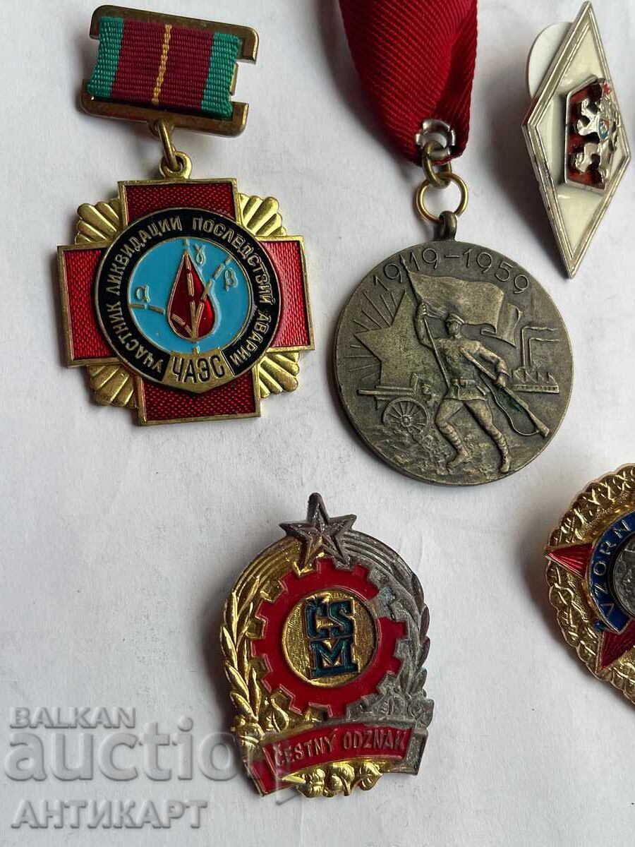 Comunism URSS Cehoslovacia Ungaria 7 bucăți medalii și insigne cu preț € 18.00 | 35.21 BGN Comunism URSS Cehoslovacia Ungaria 7 bucăți medalii și insigne cu preț € 18.00 | 35.21 BGN