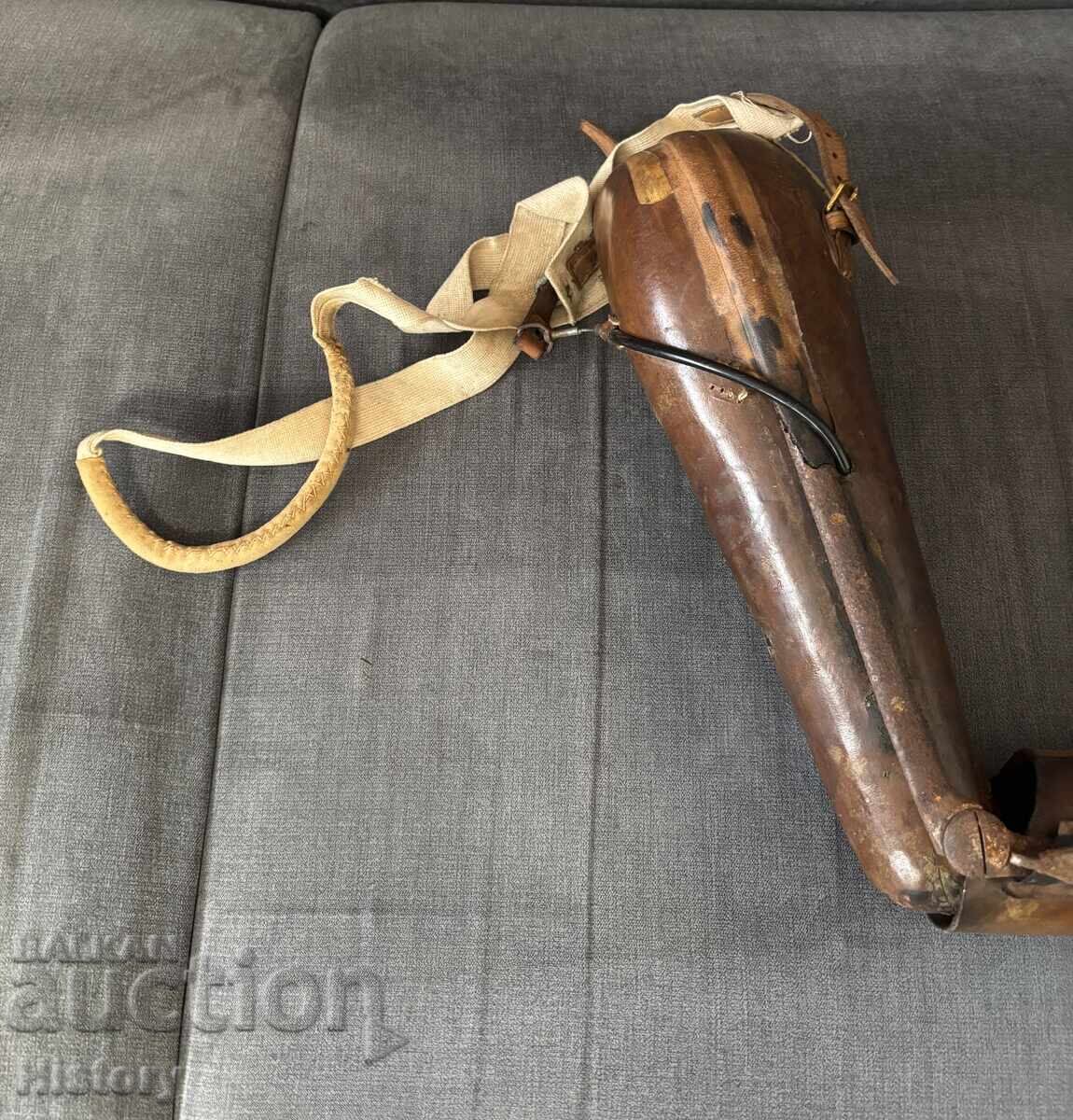 Licitație Proteză antică Licitație Proteză antică