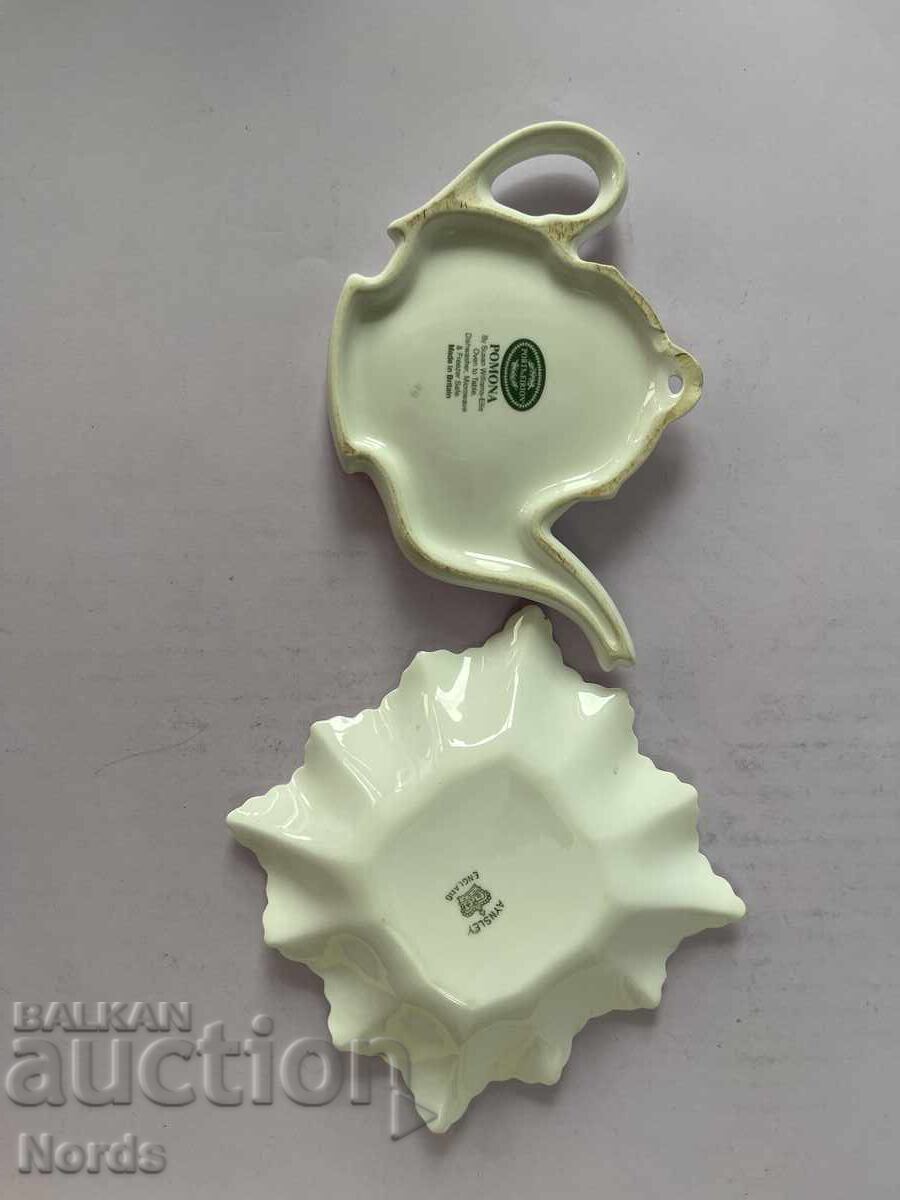 Delivery of English porcelain saucers Delivery of English porcelain saucers