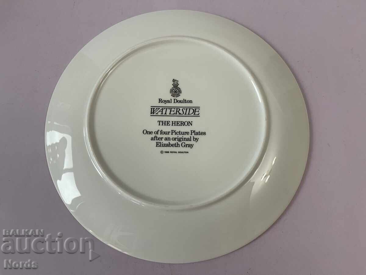Delivery of Royal Doulton English Plate Delivery of Royal Doulton English Plate