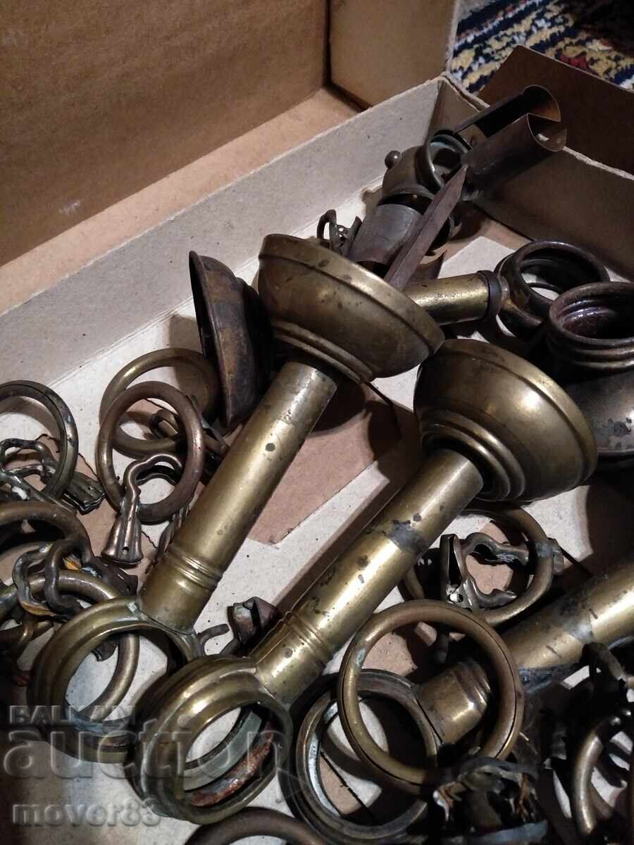 Παλιά εξαρτήματα για κουρτινόξυλο. Ορείχαλκος με τιμή 5.99 BGN | € 3.06 Παλιά εξαρτήματα για κουρτινόξυλο. Ορείχαλκος με τιμή 5.99 BGN | € 3.06