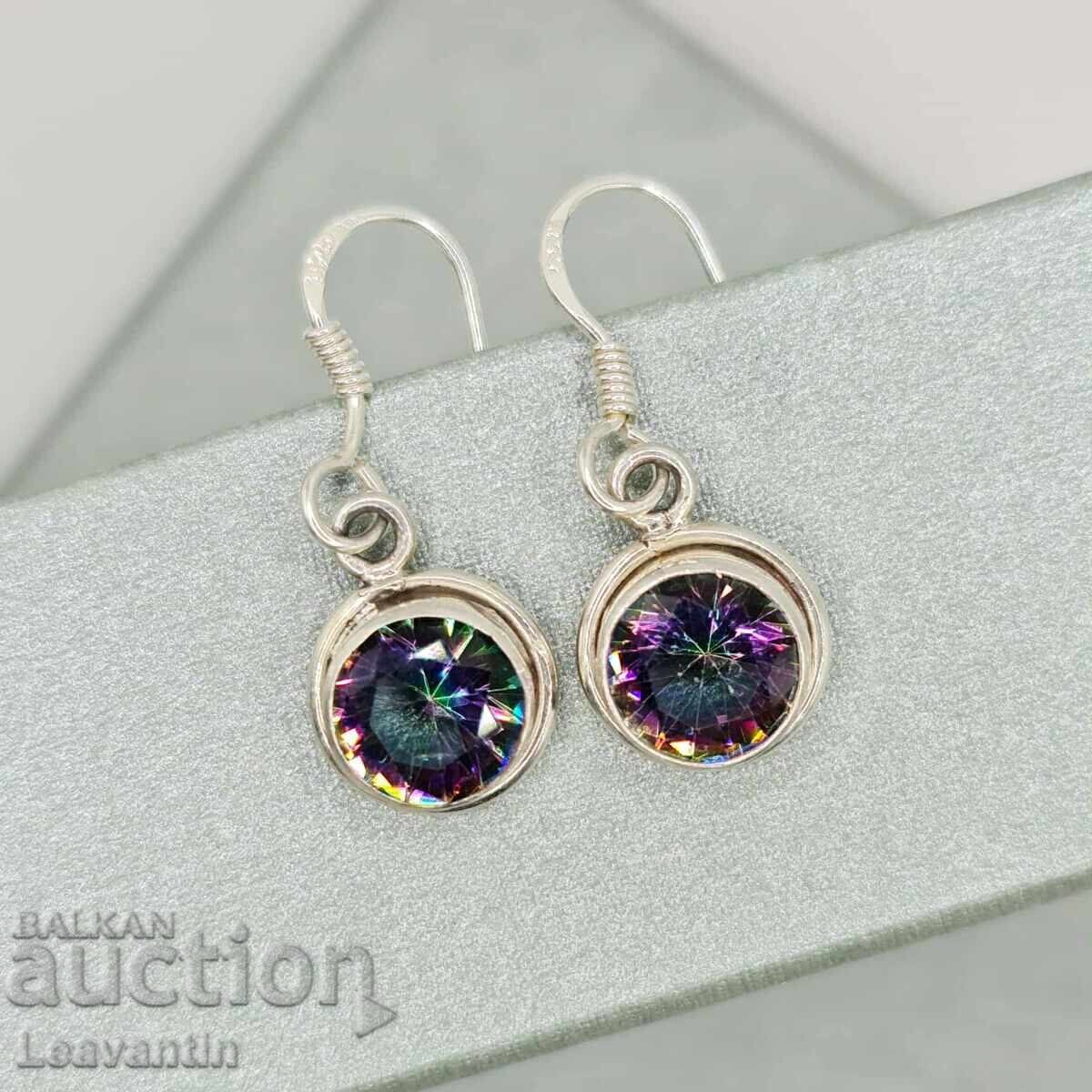 Ασημένια σκουλαρίκια με μυστικό τοπάζι με τιμή 46.00 BGN | € 23.52