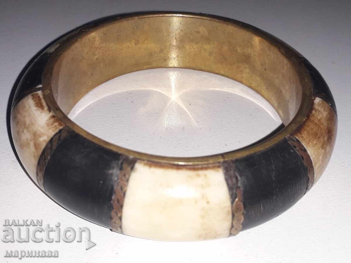 Delivery of GRYVNA. Bone, Brass