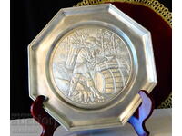 Farfurie de staniu Epocă și Producție de Vin