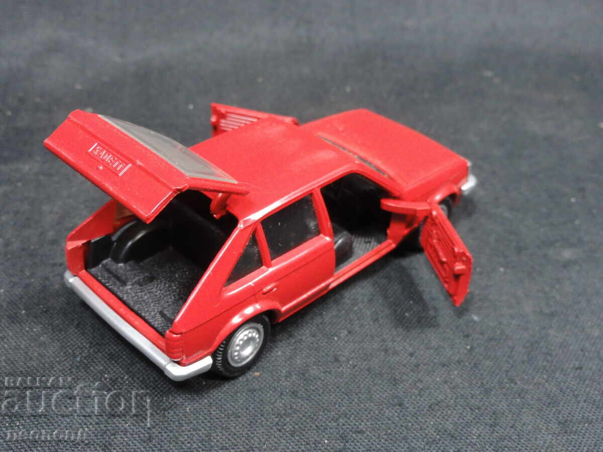 Παράδοση 1/43 ΜΕΤΑΛΛΙΚΟ ΑΥΤΟΚΙΝΗΤΟ ΜΟΝΤΕΛΟ ΚΛΙΜΑΚΑΣ OPEL KADETT GAMA GERMANY