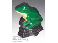 MASSIVE FIGURE. CAST IRON. 563 GR