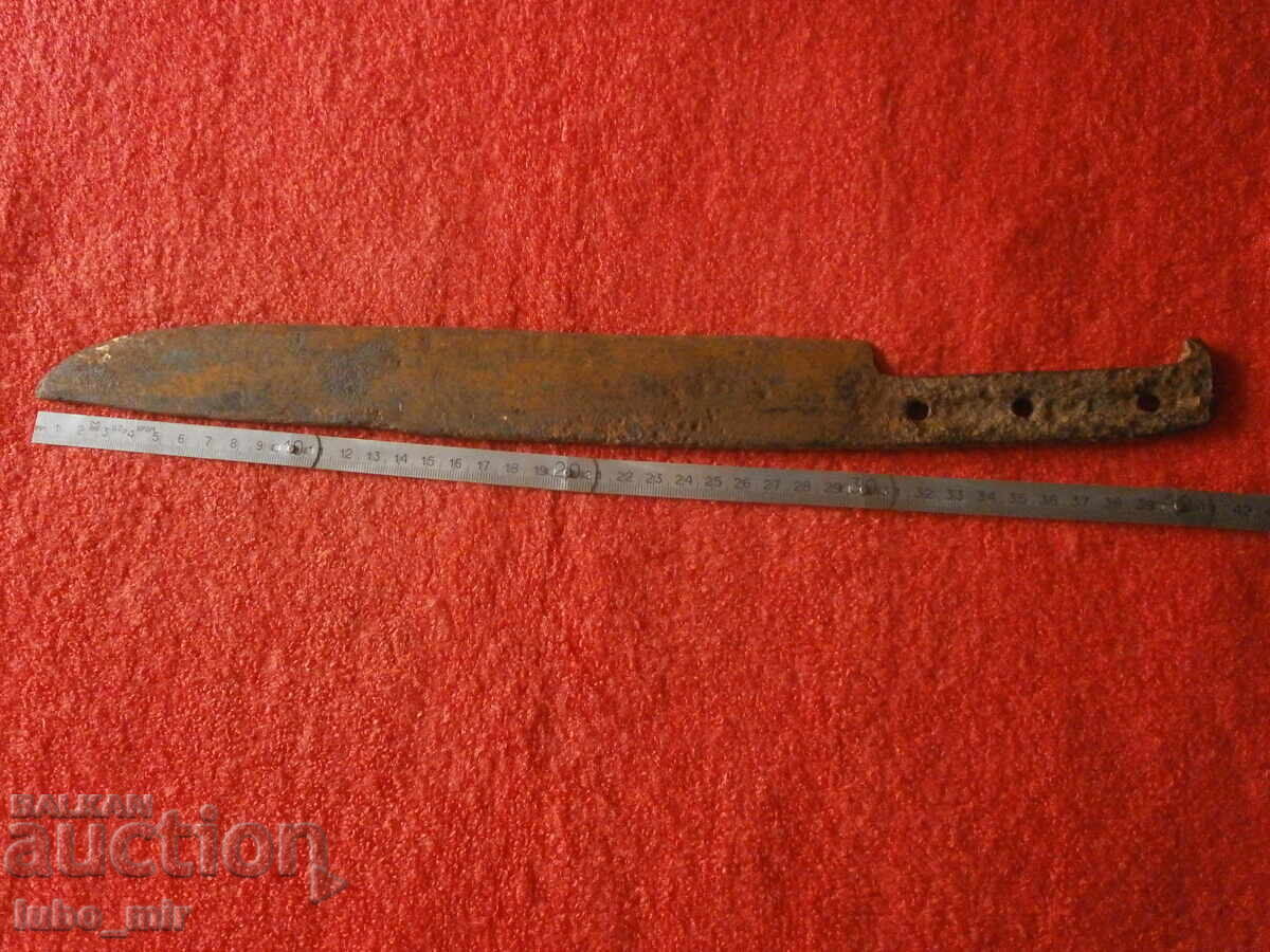 Delivery of OLD LARGE FORGED KNIFE - PROJECT FOR RESTORATION Delivery of OLD LARGE FORGED KNIFE - PROJECT FOR RESTORATION