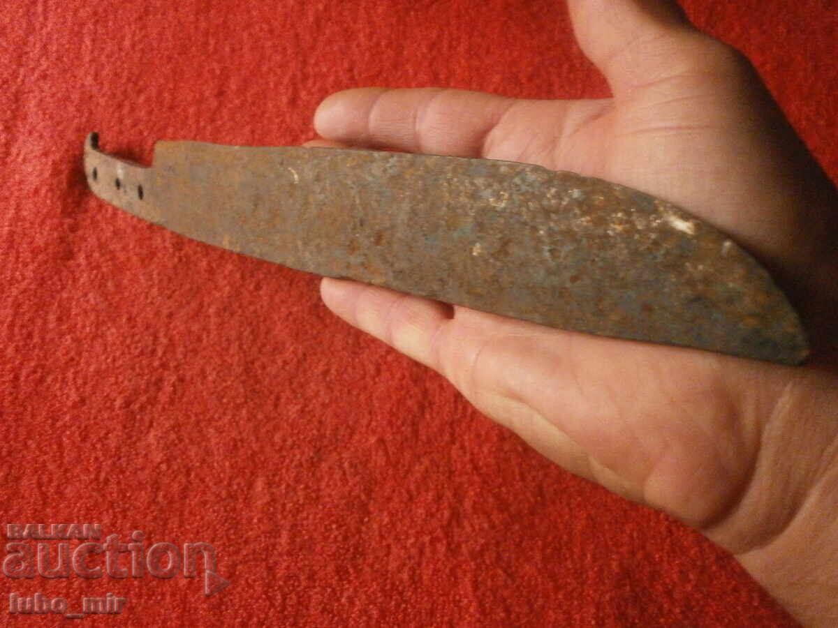 OLD LARGE FORGED KNIFE - PROJECT FOR RESTORATION - 7 OLD LARGE FORGED KNIFE - PROJECT FOR RESTORATION - 7