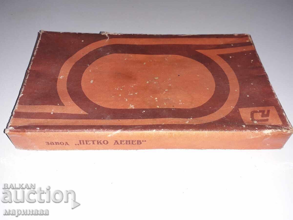 ΣΕΤ ΜΑΧΑΙΡΙΩΝ ''ΠΕΤΚΟ ΝΤΕΝΕΦ'' με τιμή 6.00 BGN | € 3.07 ΣΕΤ ΜΑΧΑΙΡΙΩΝ ''ΠΕΤΚΟ ΝΤΕΝΕΦ'' με τιμή 6.00 BGN | € 3.07