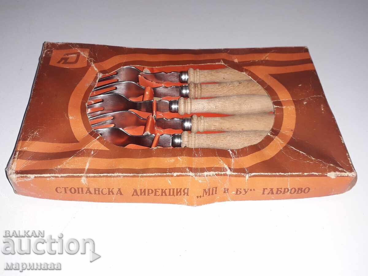 Social Set of Forks "Petko Denev" with price 6.00 BGN | € 3.07
