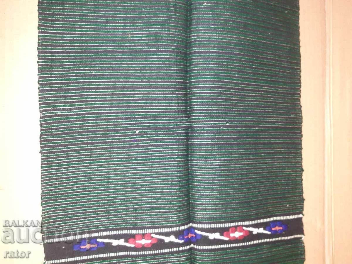 Licitație Șorț de lână autentic, costum