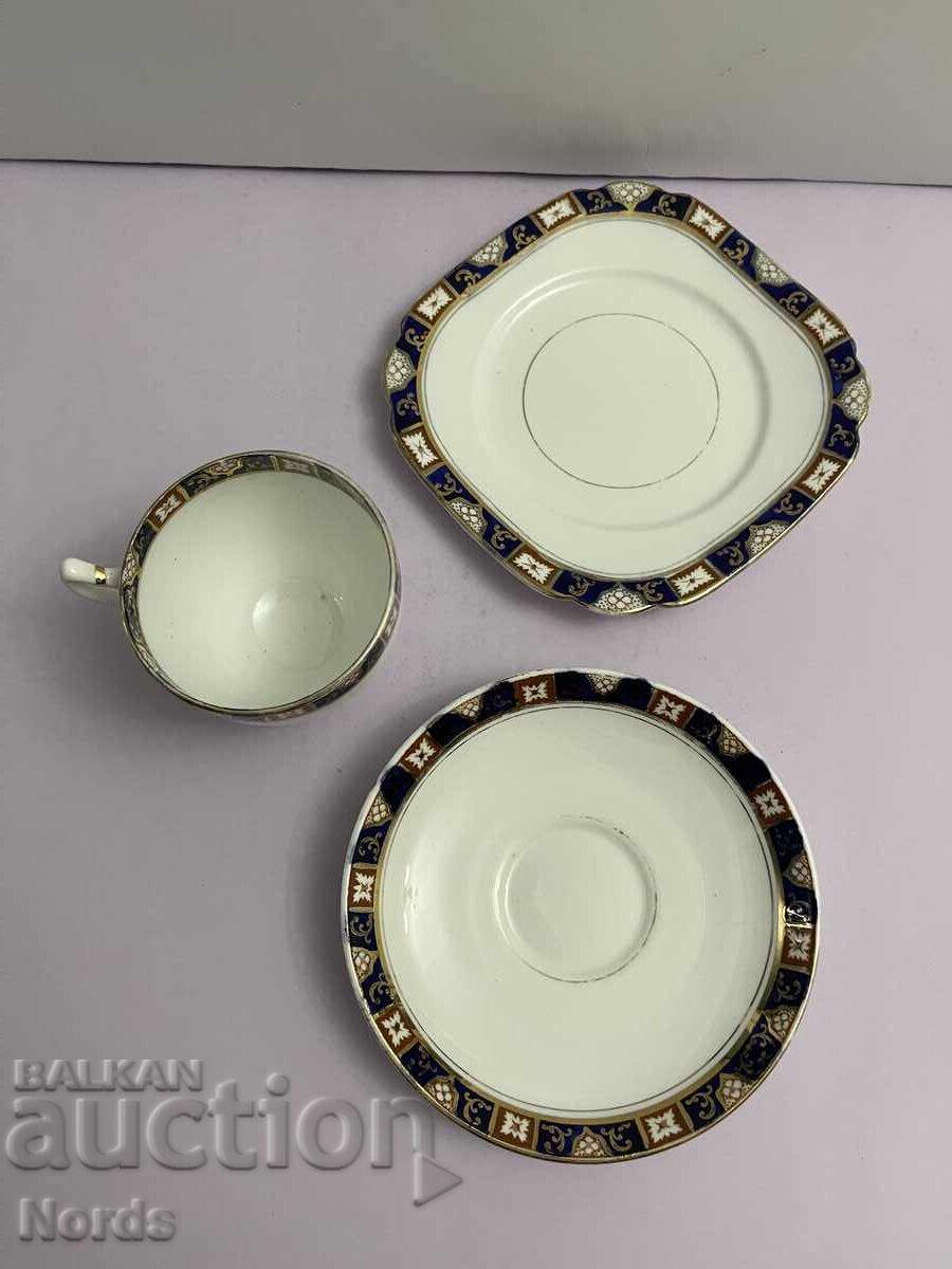 Auction  Vintage English Triple Tea Set