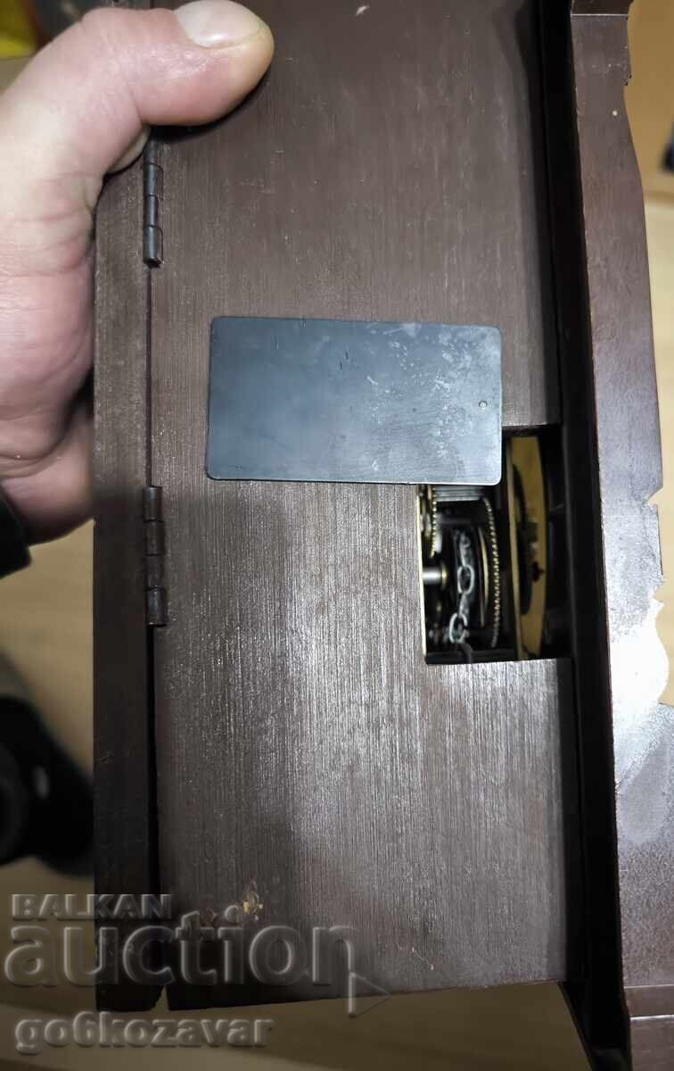 Παράδοση Ρολόι τοίχου Beacon με κούκου κούκου 70s Παράδοση Ρολόι τοίχου Beacon με κούκου κούκου 70s