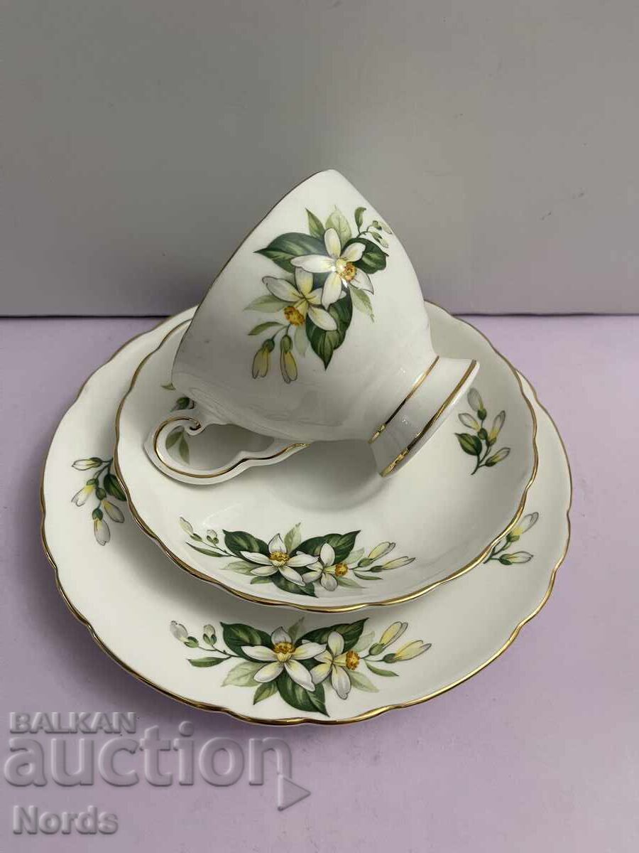Auction Tuscan Three-Piece Tea Set Auction Tuscan Three-Piece Tea Set