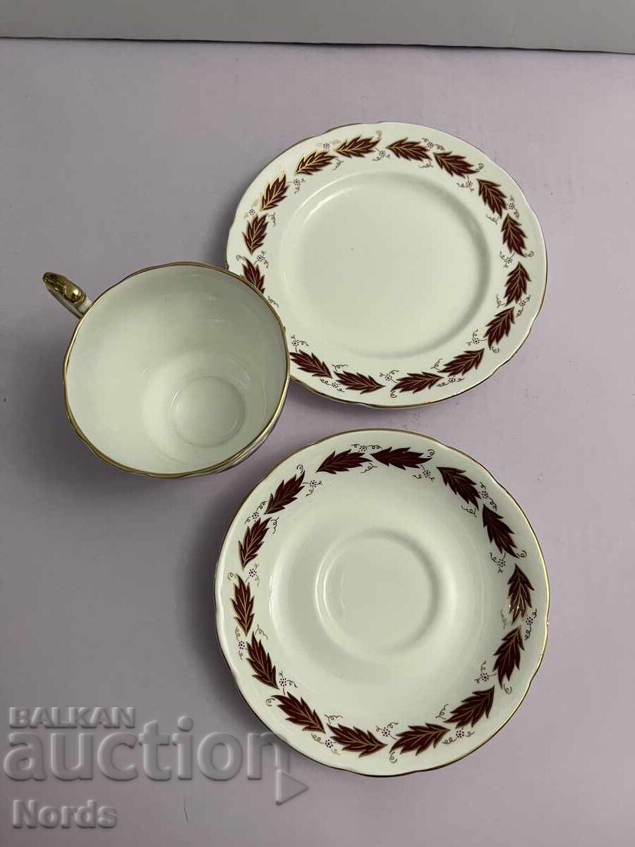 Licitație Set de ceai Paragon triplu Licitație Set de ceai Paragon triplu