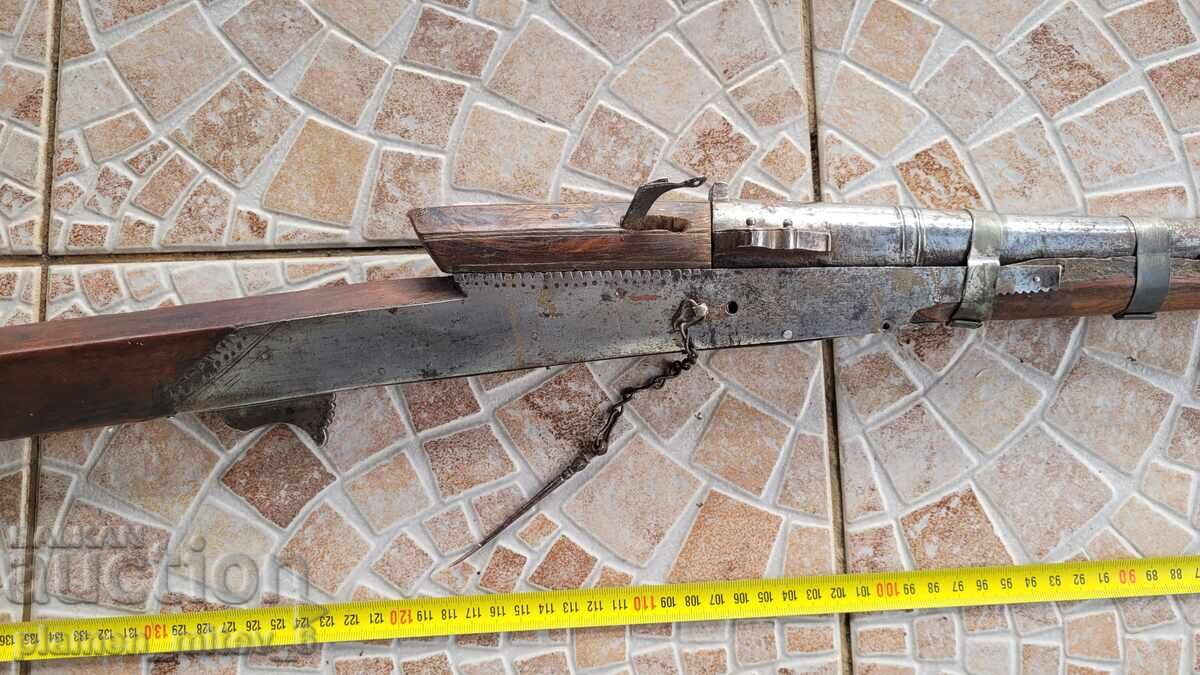 Cannon, flintlock, musket, rifle with price 520.00 BGN | € 265.87 Cannon, flintlock, musket, rifle with price 520.00 BGN | € 265.87