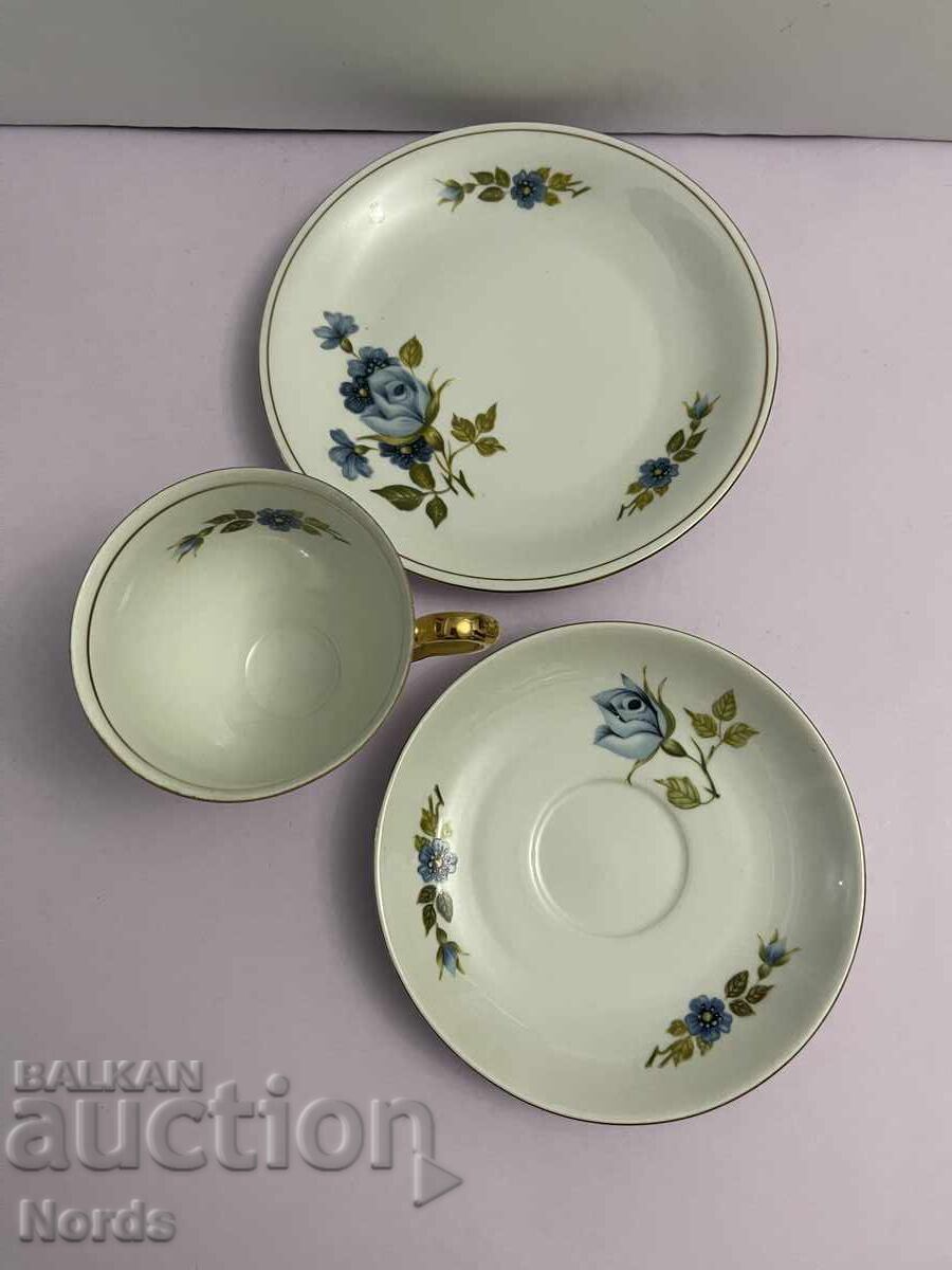 Delivery of Beautiful triple tea set, Poland Delivery of Beautiful triple tea set, Poland