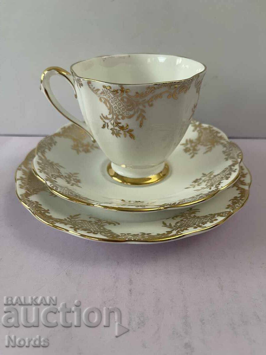 Auction  Royal Standard Triple Tea Set